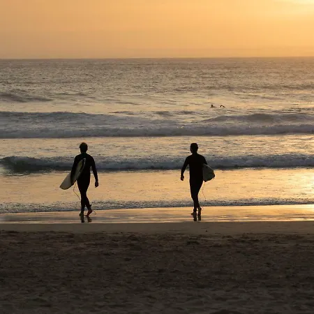 Ocean Avenue Beach Surf Sun アパート Quinta de Santo António